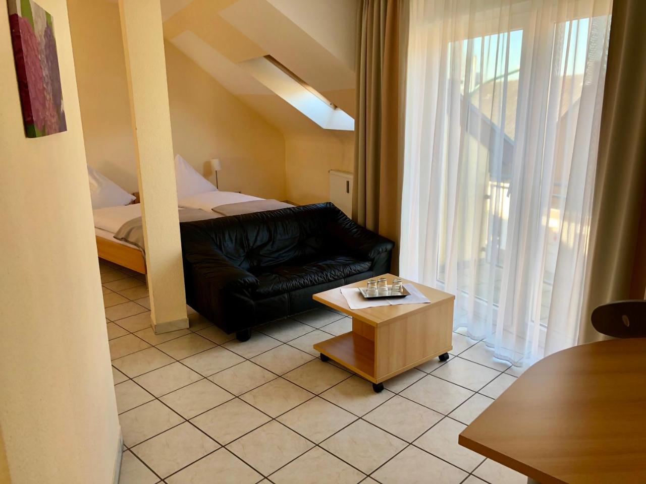 Hotel Hilgers Düren - Eifel エクステリア 写真